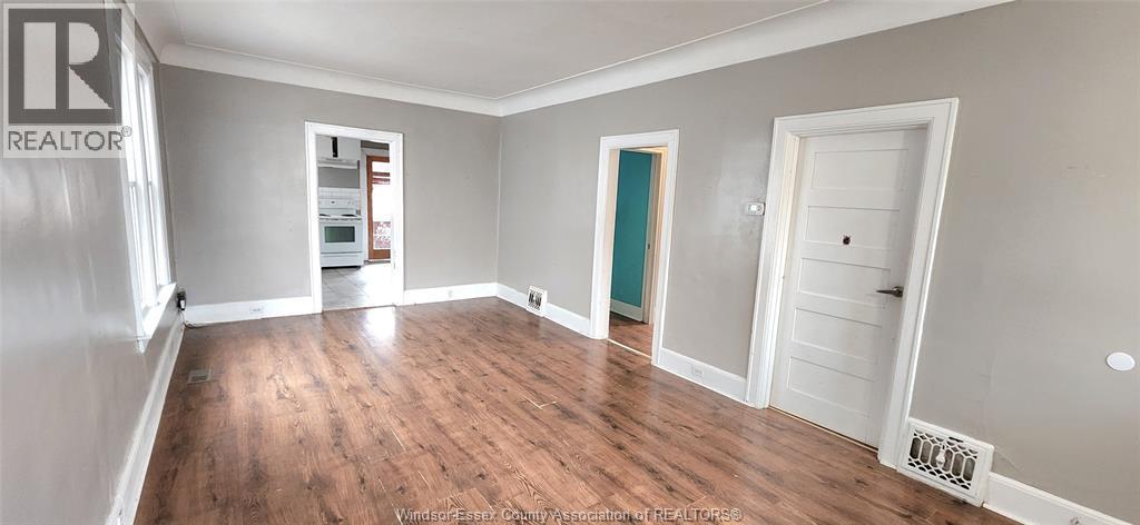 441 Ellis Street West, Windsor, ON - Indoor Photo Showing Other Room