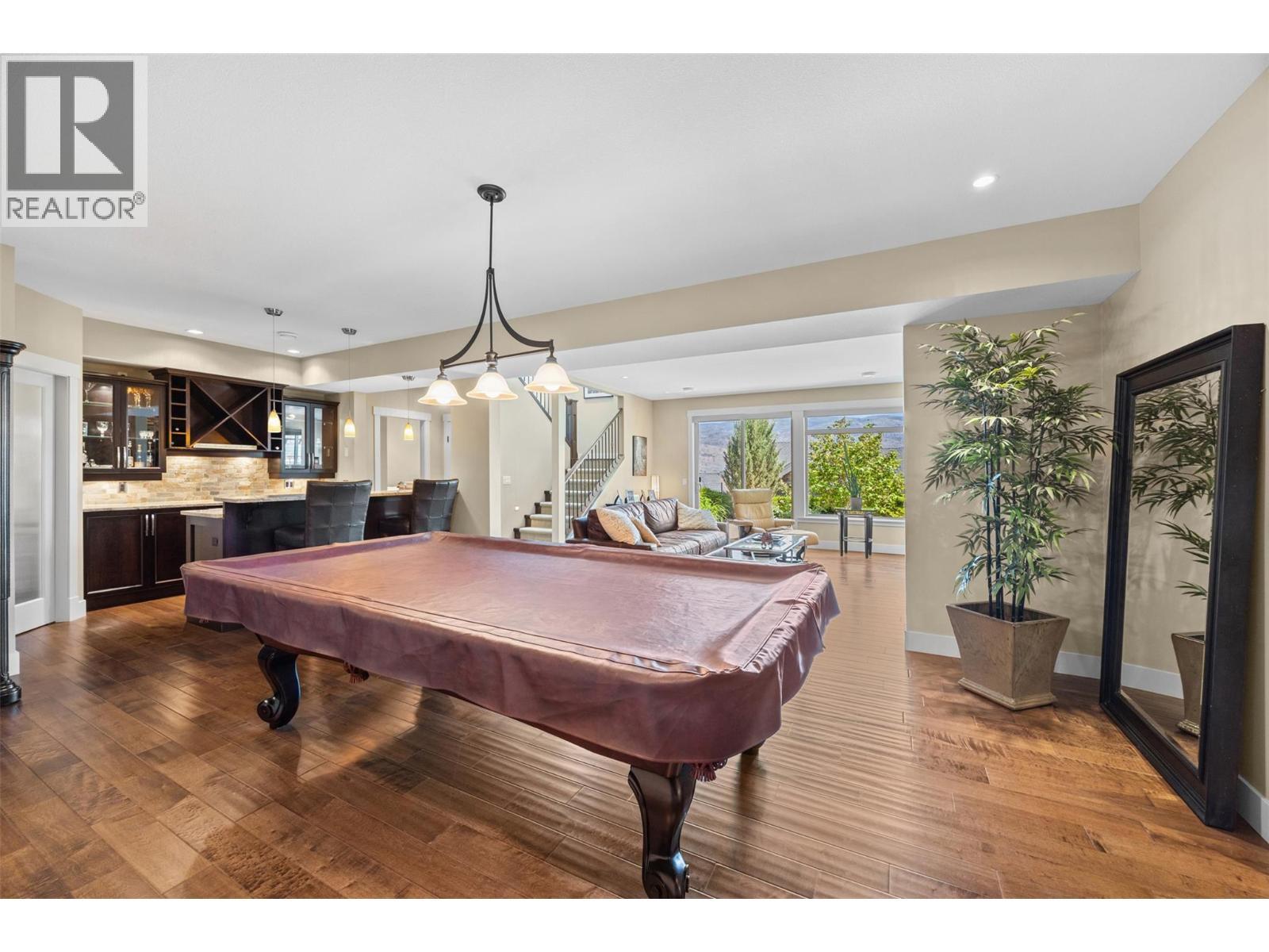 6482 Renfrew Court, Peachland, BC - Indoor Photo Showing Other Room