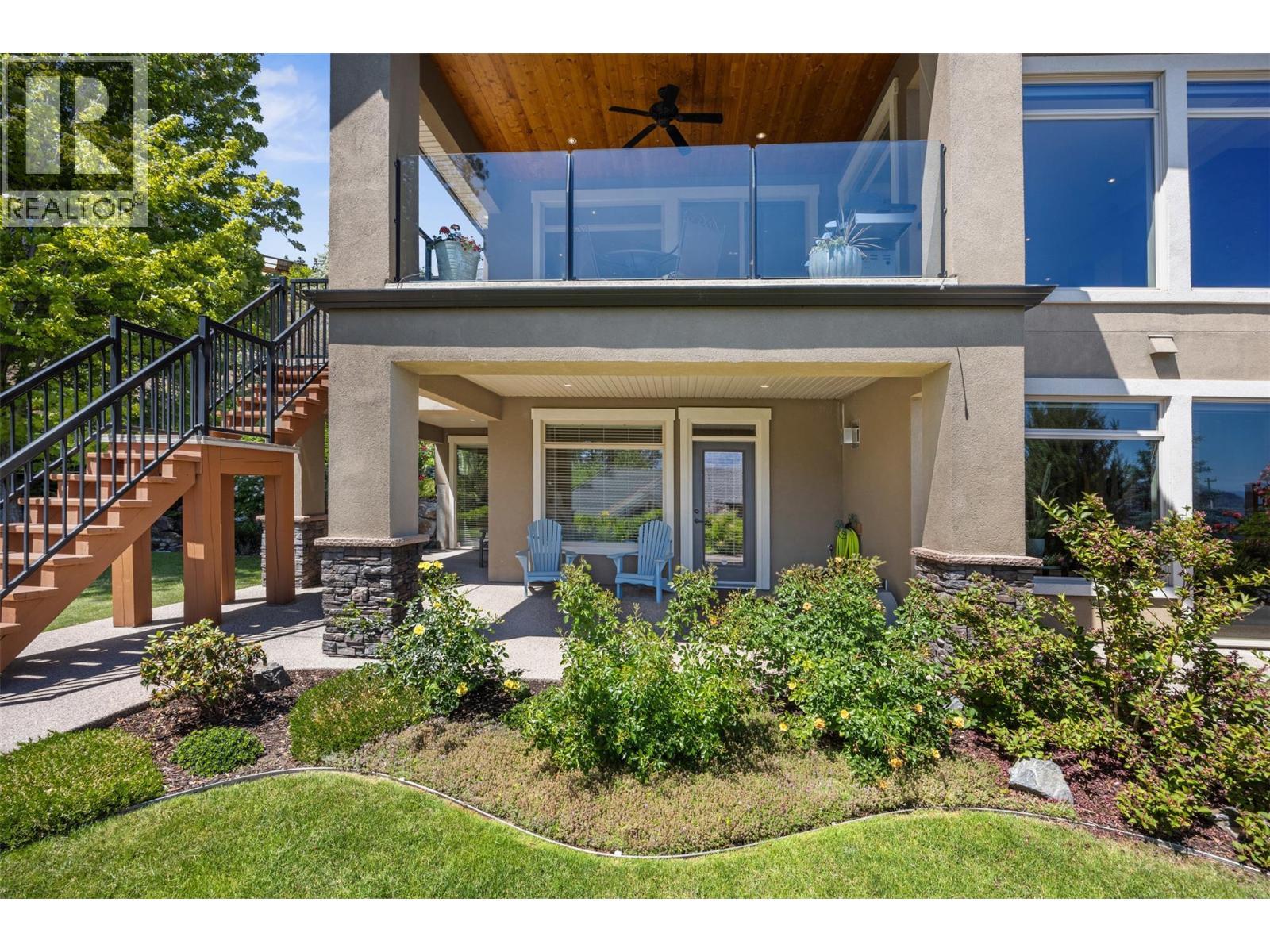 6482 Renfrew Court, Peachland, BC - Outdoor With Deck Patio Veranda
