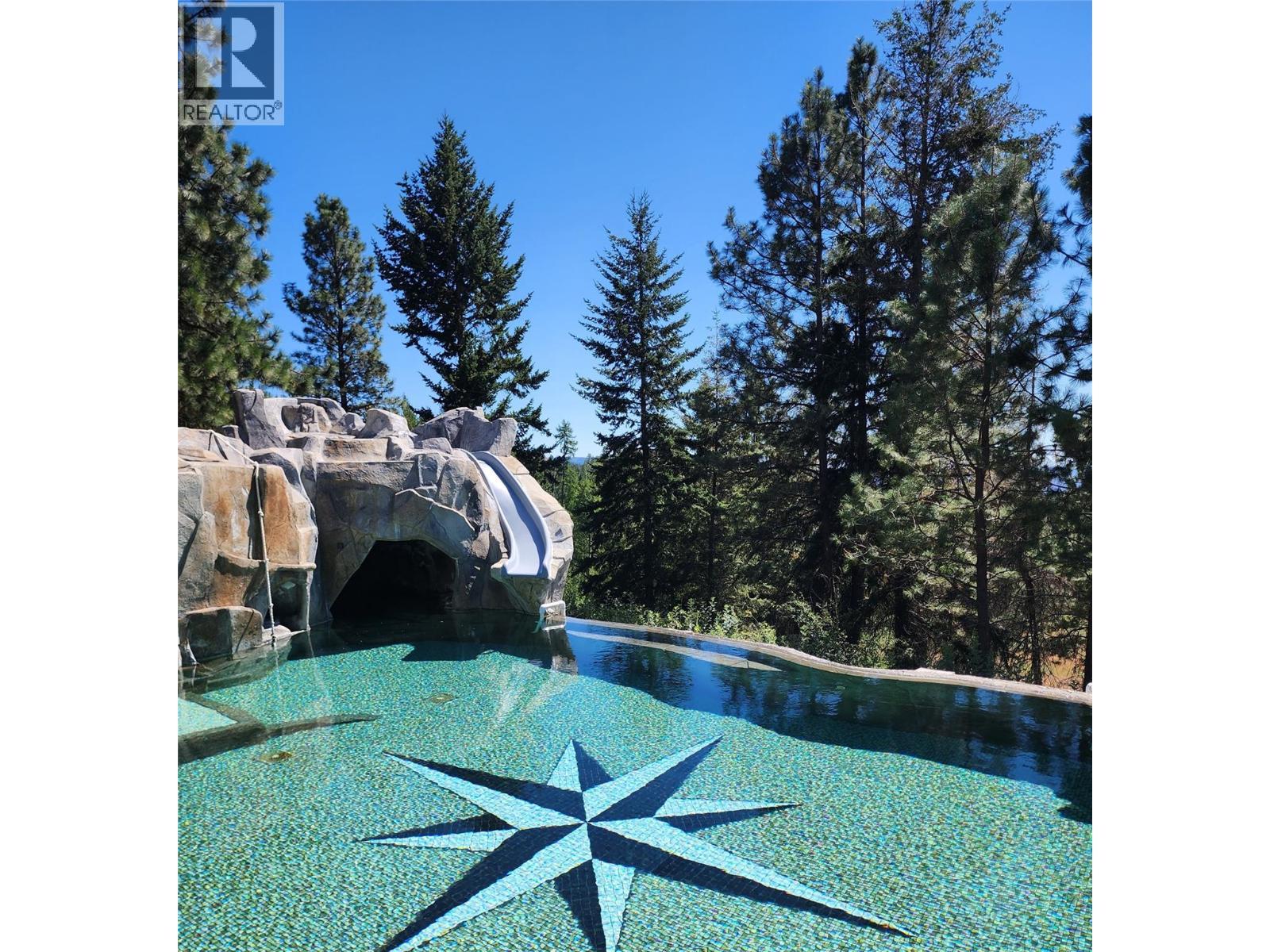 1370 Bullmoose Way, Osoyoos, BC - Outdoor