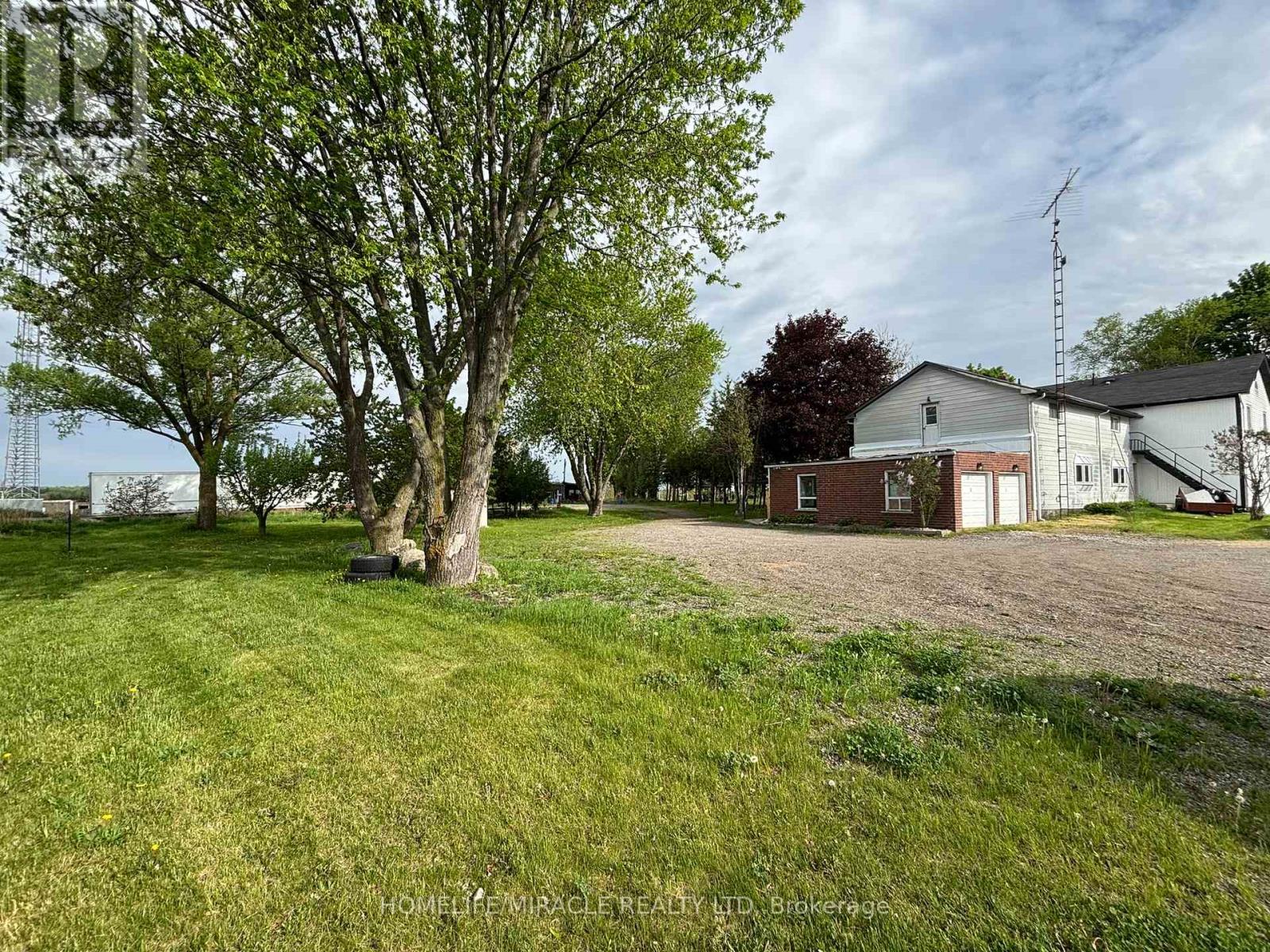 4 - 1381 Hwy 8, Hamilton, ON