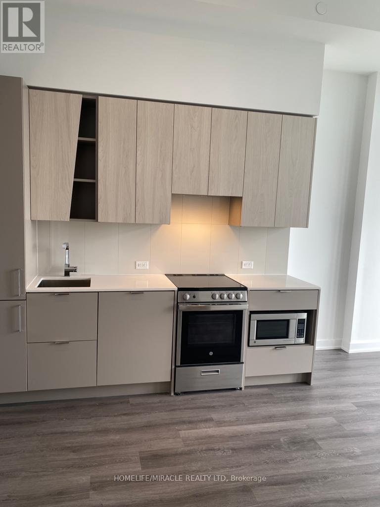 707 - 3883 Quartz Road, Mississauga, ON - Indoor Photo Showing Kitchen