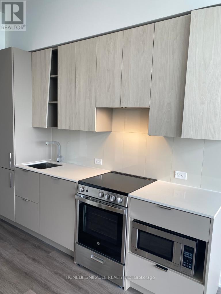 707 - 3883 Quartz Road, Mississauga, ON - Indoor Photo Showing Kitchen