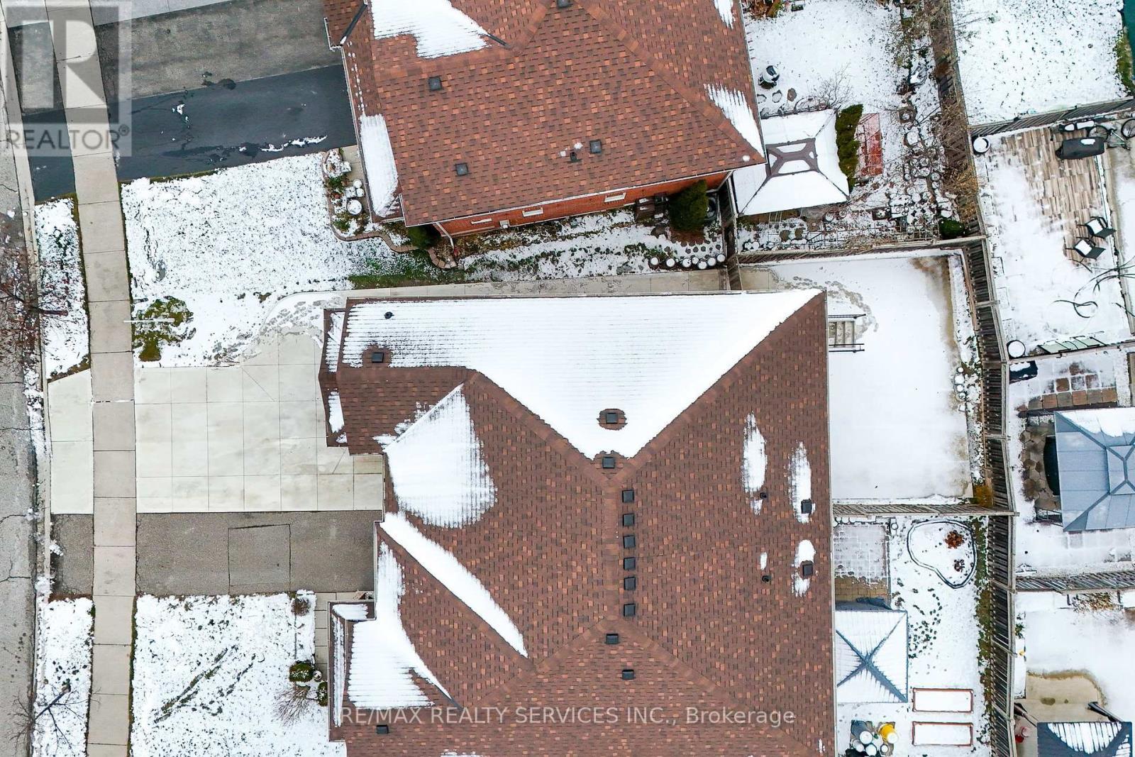 120 Bushmill Circle, Brampton, ON - Outdoor