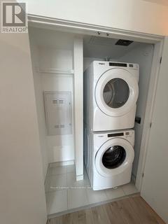 313 - 720 Whitlock Avenue, Milton, ON - Indoor Photo Showing Laundry Room