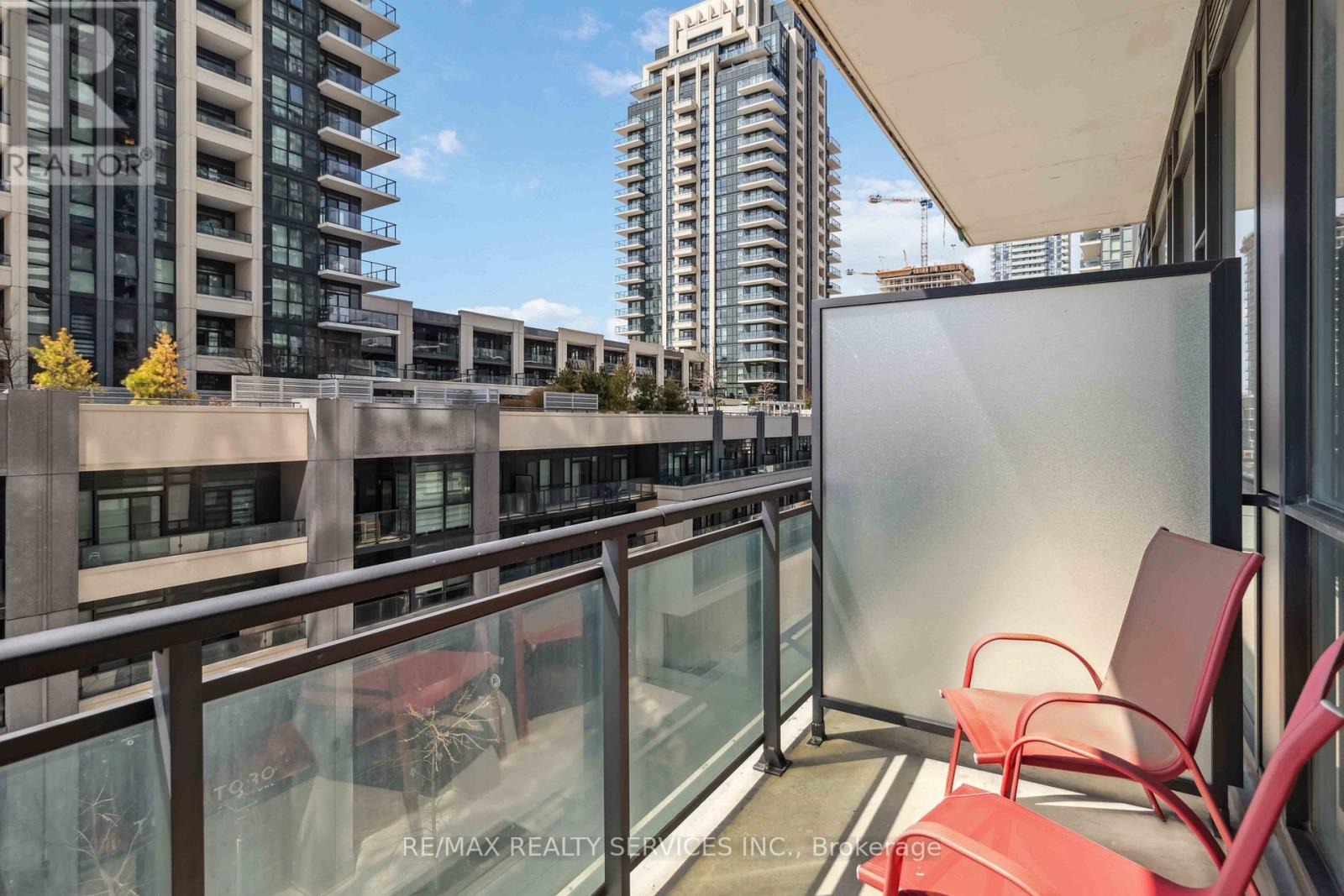 404 - 4065 Brickstone Mews, Mississauga, ON - Outdoor