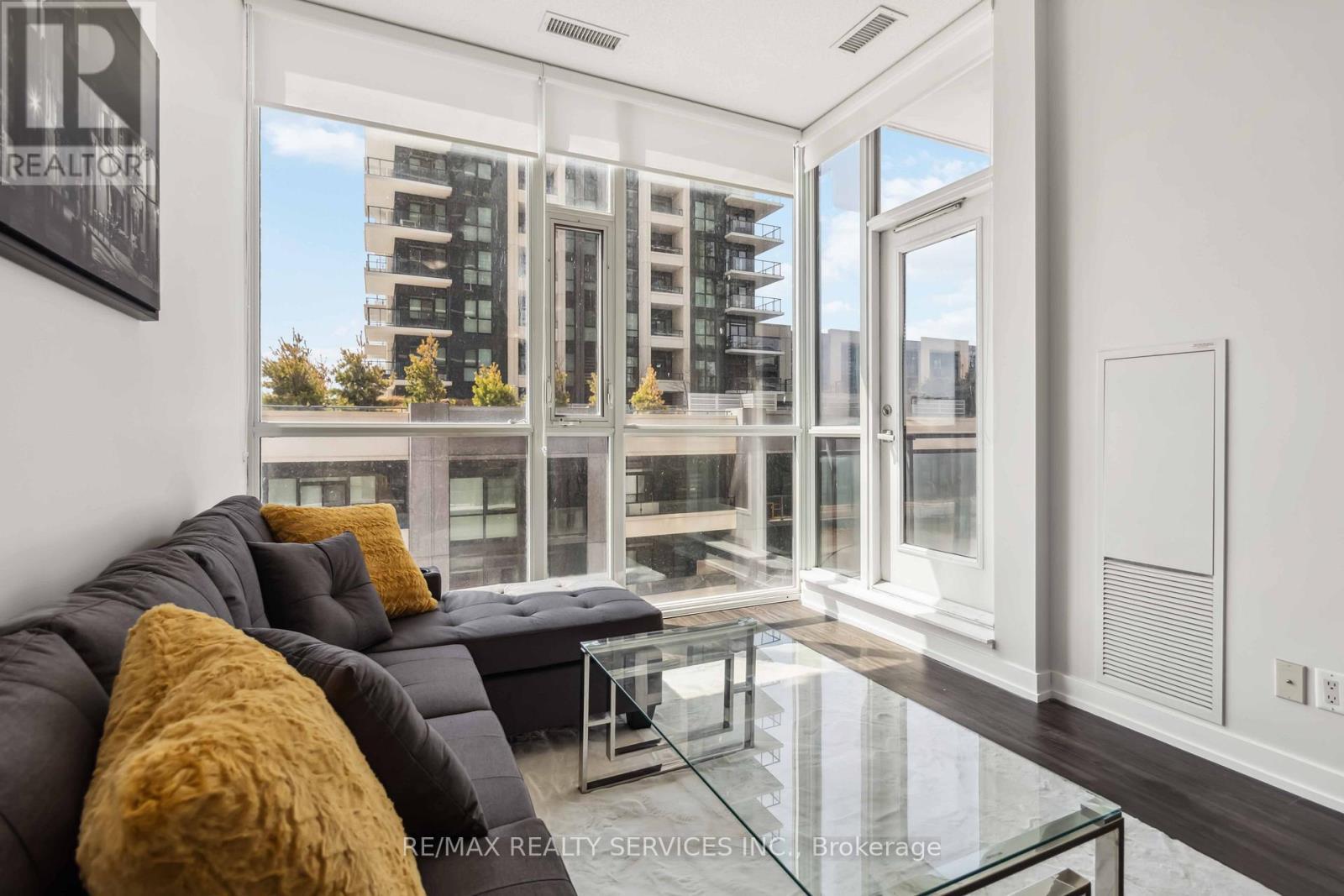 404 - 4065 Brickstone Mews, Mississauga, ON -