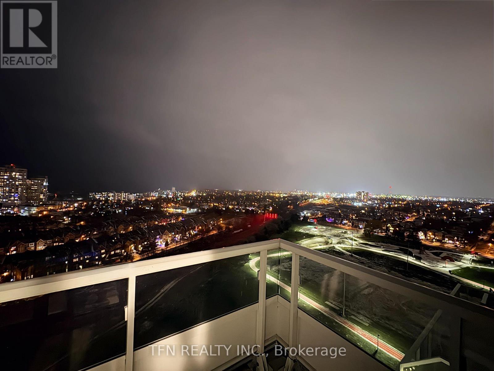 1807 - 251 Manitoba Street, Toronto, ON - Outdoor With View