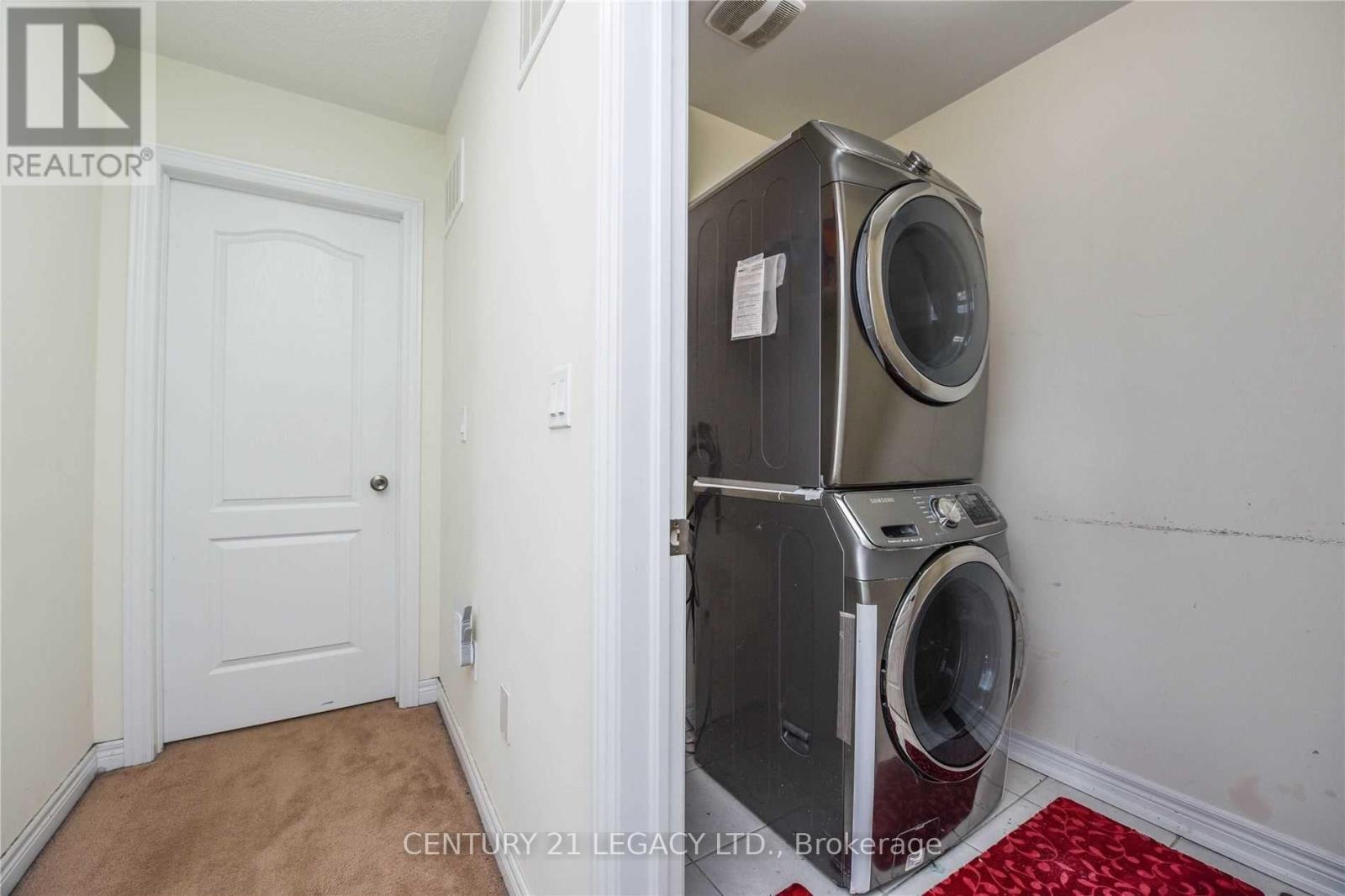 73 Buchanan Crescent, Brampton, ON - Indoor Photo Showing Laundry Room