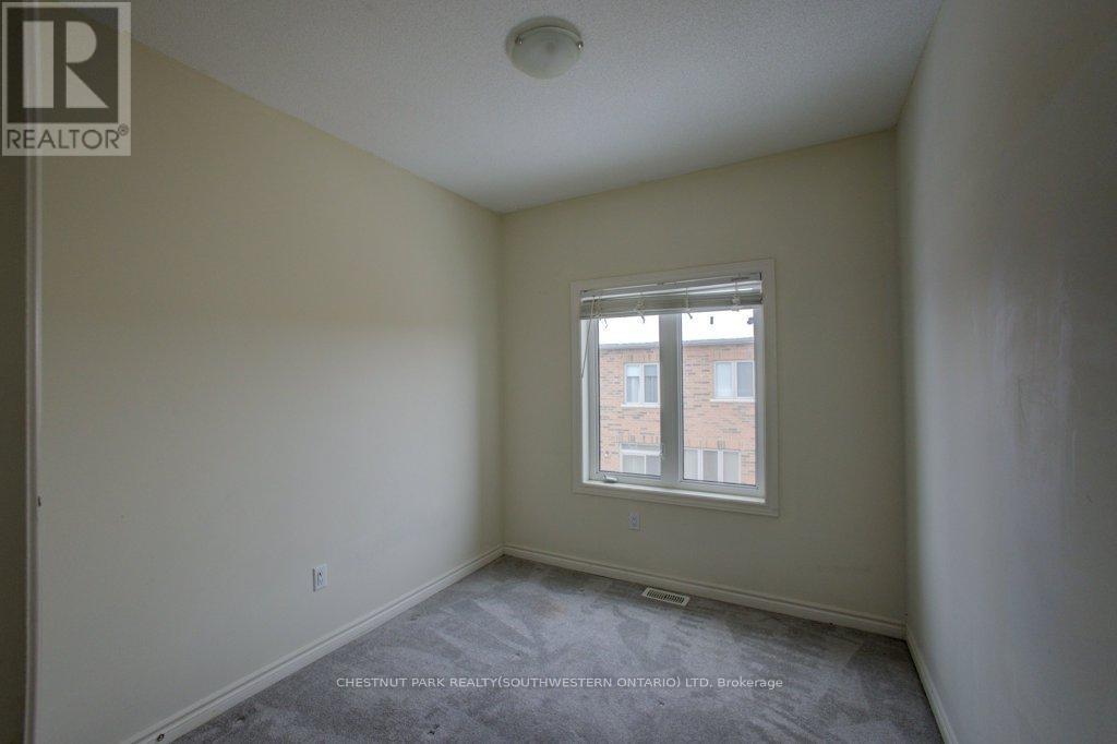 5 Donald Ficht Crescent, Brampton, ON - Indoor Photo Showing Other Room