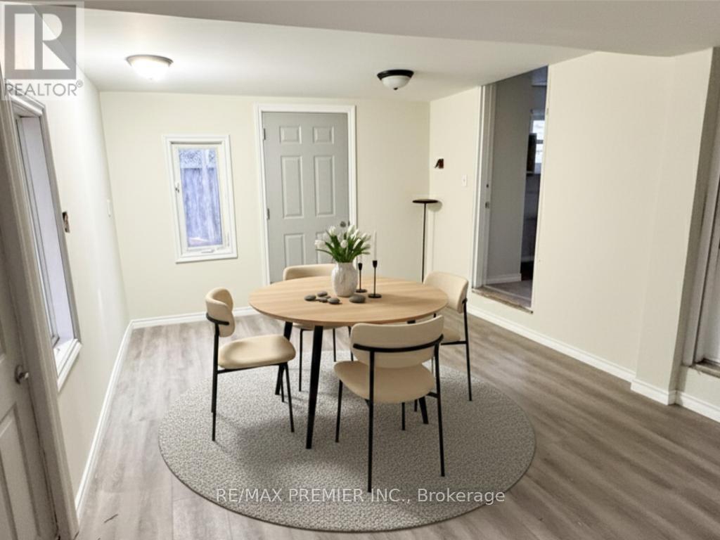 264 Delaware Avenue, Chatham-Kent, ON - Indoor Photo Showing Dining Room