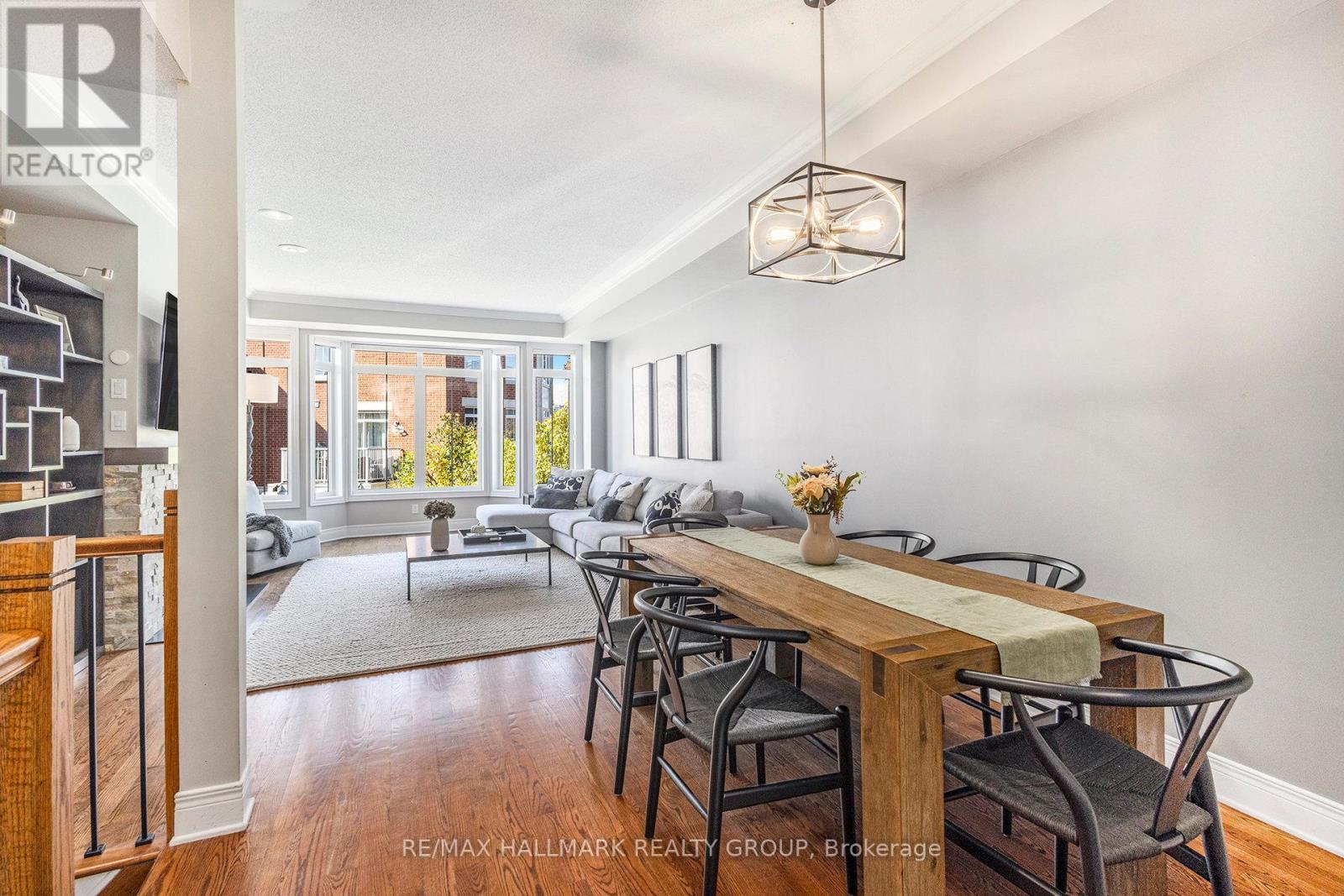 56 Kings Landing Private, Ottawa, ON - Indoor Photo Showing Dining Room