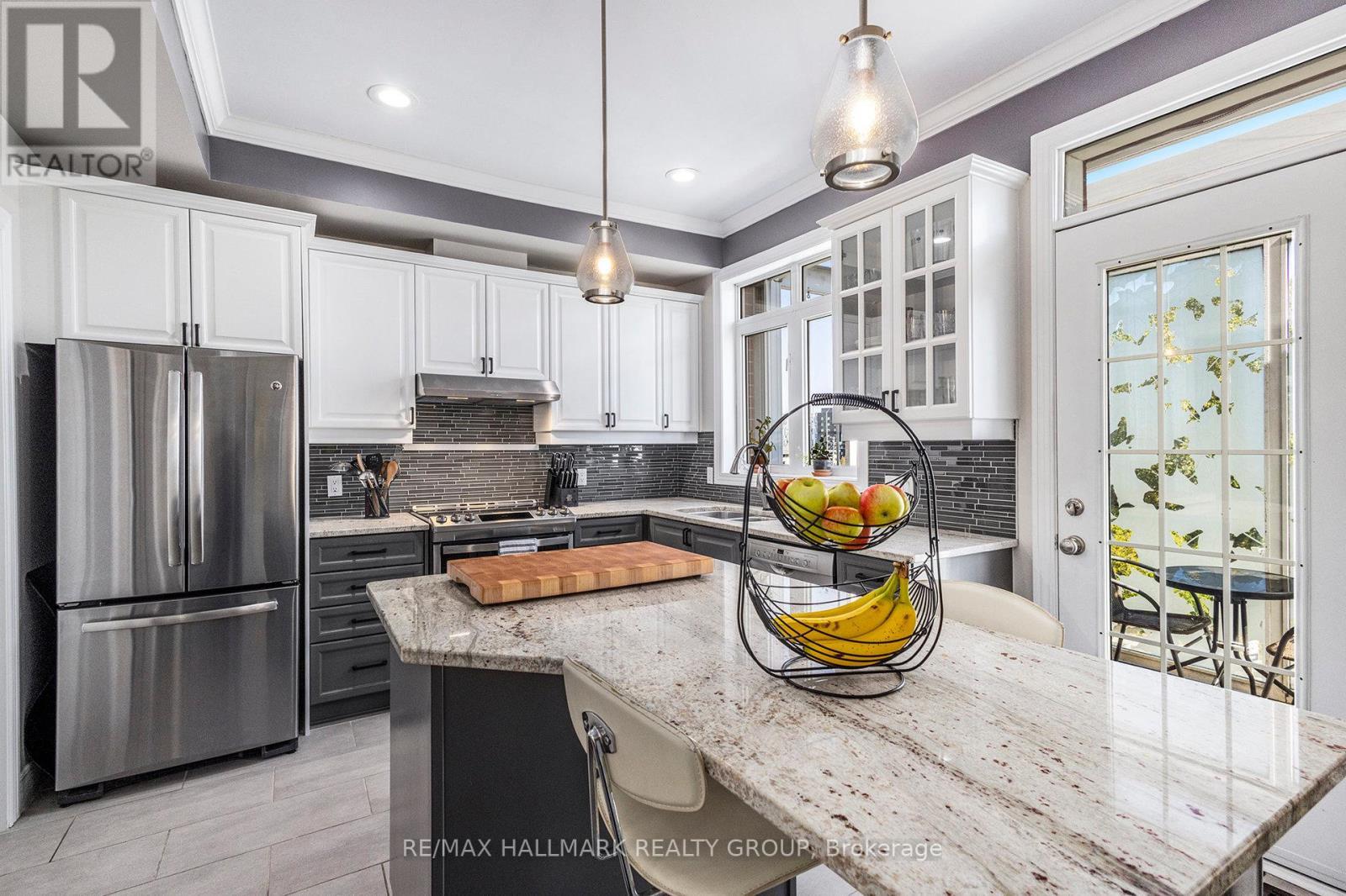 56 Kings Landing Private, Ottawa, ON - Indoor Photo Showing Kitchen With Stainless Steel Kitchen With Upgraded Kitchen