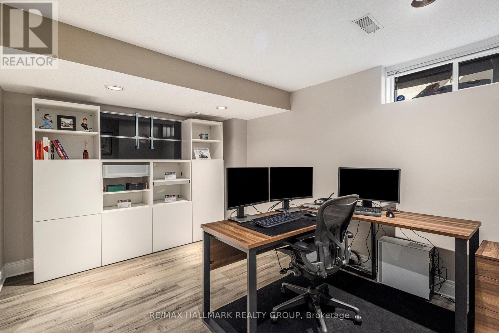 56 Kings Landing Private, Ottawa, ON - Indoor Photo Showing Office