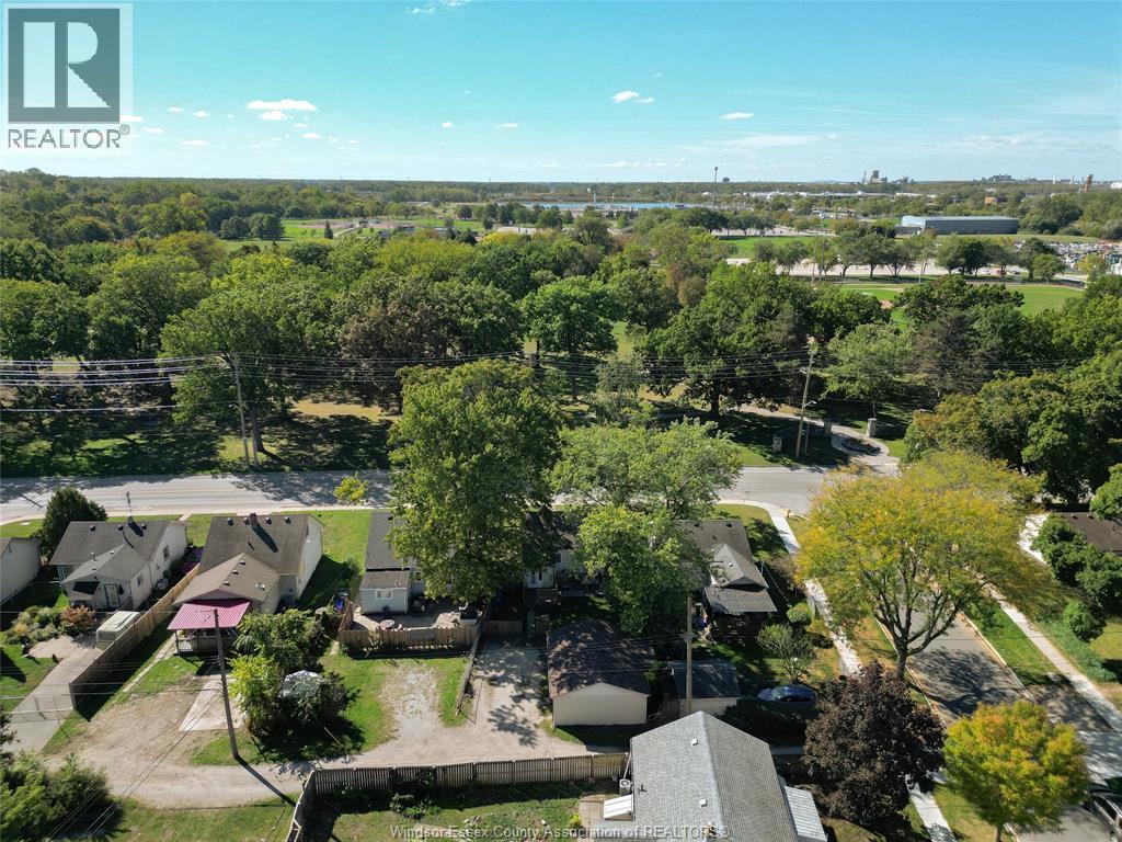 1064 Prince Road, Windsor, ON - Outdoor With View