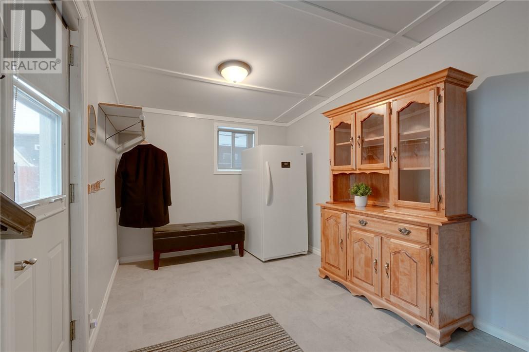 411 Black Lake Road Unit# 15, Lively, ON - Indoor Photo Showing Other Room