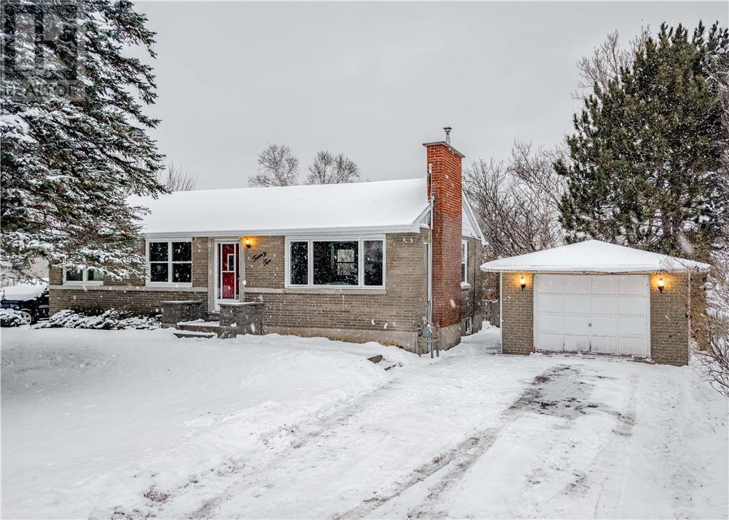 22 Sandra Street, Garson, ON - Outdoor