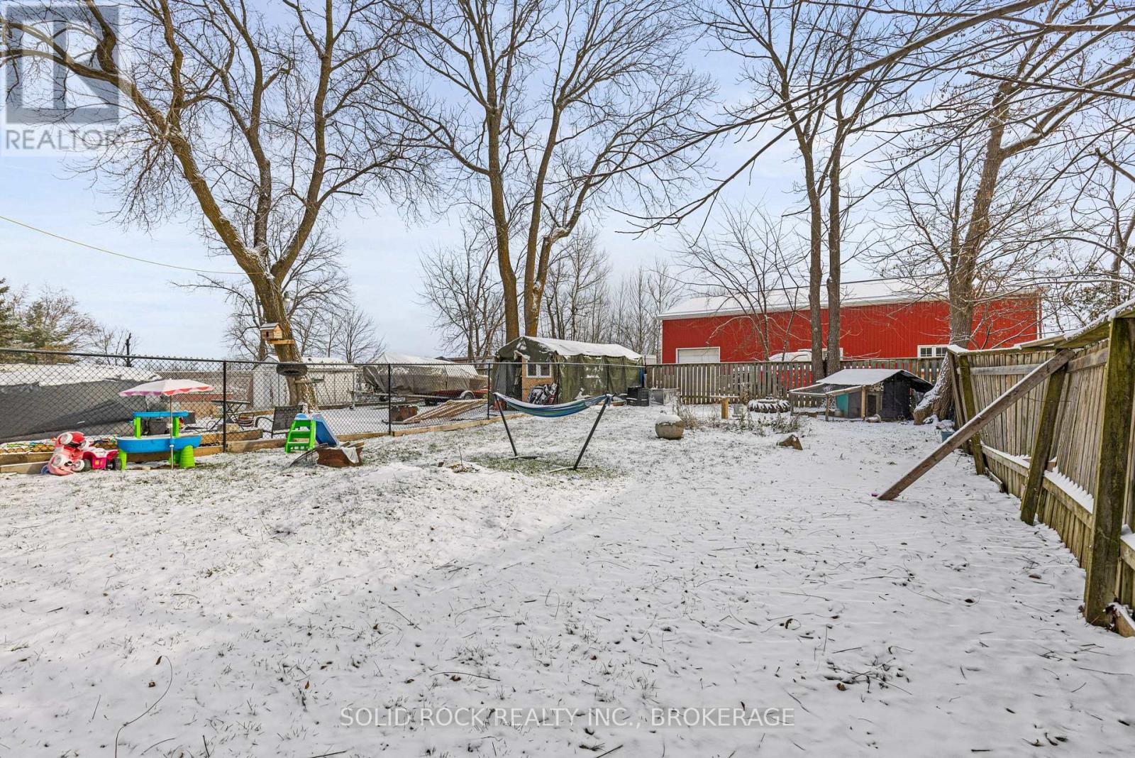 Unit 43 - rear yard - 43/45 Railway Street, Lansdowne Village, ON - Outdoor