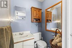 Unit 45 - powder room -