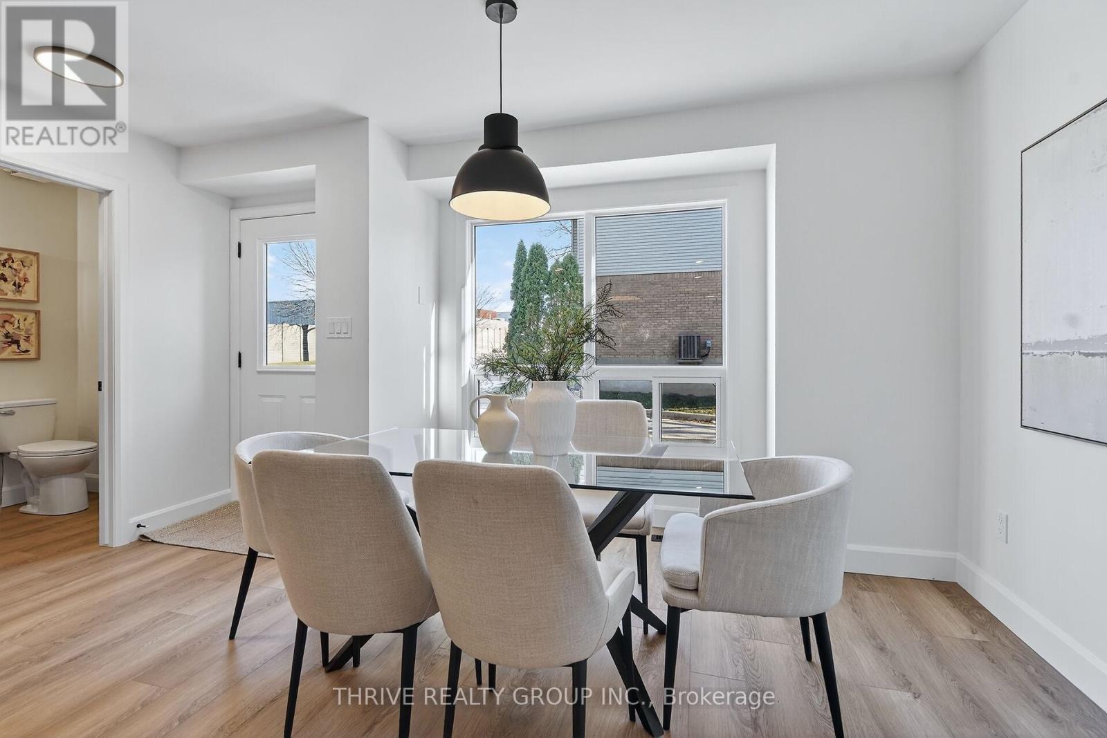 27 - 35 Waterman Avenue, London South (South R), ON - Indoor Photo Showing Dining Room