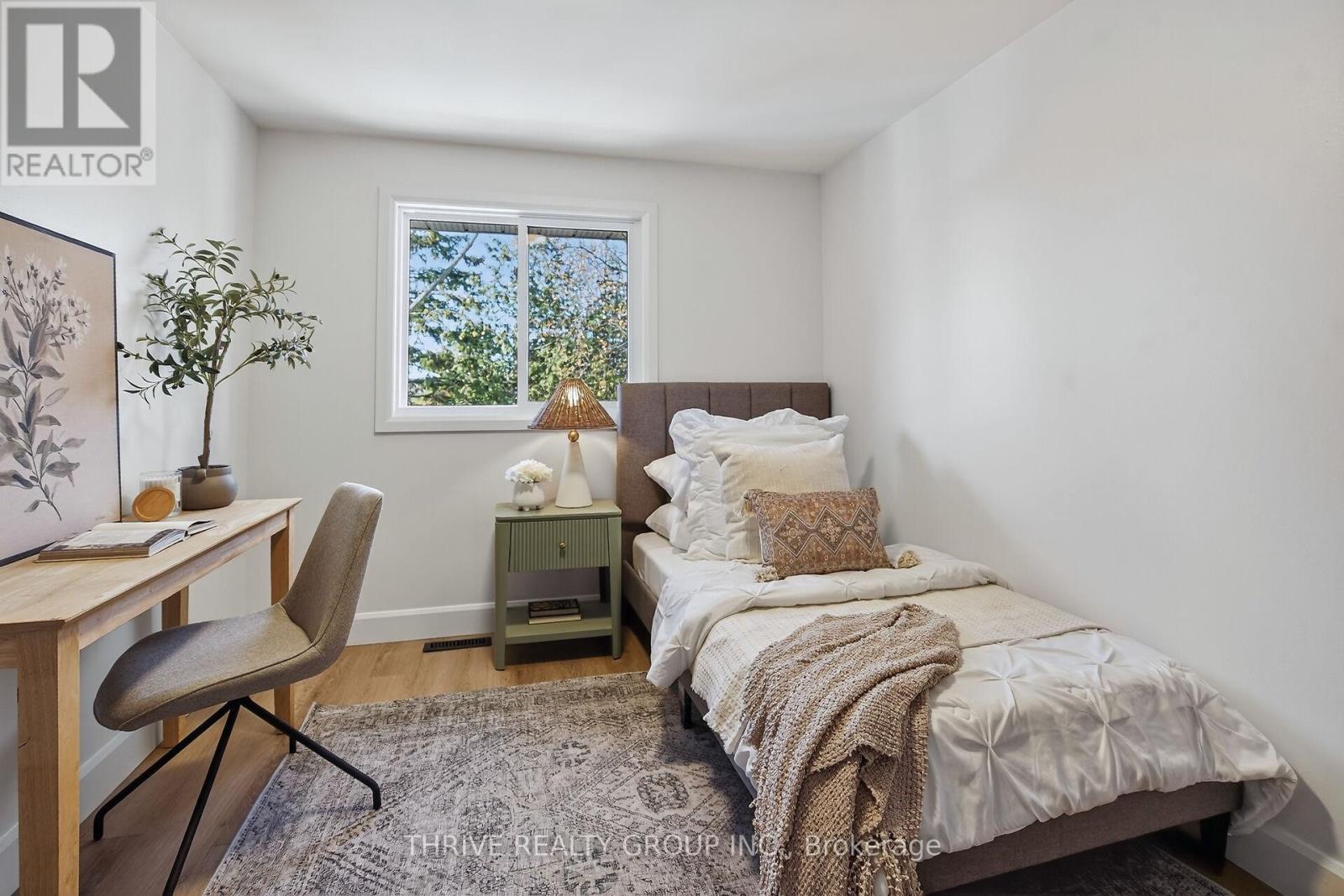 27 - 35 Waterman Avenue, London South (South R), ON - Indoor Photo Showing Bedroom