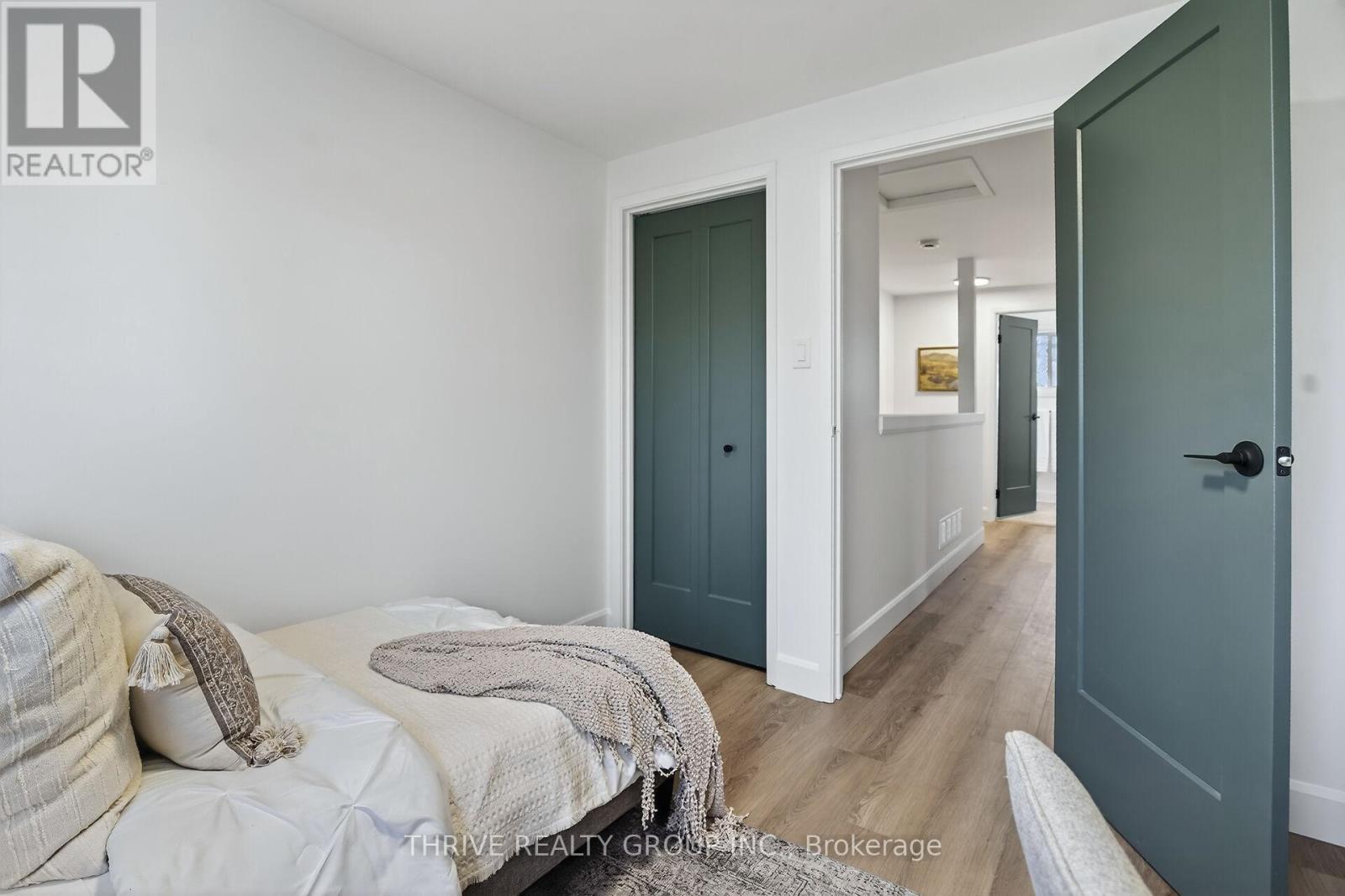 27 - 35 Waterman Avenue, London South (South R), ON - Indoor Photo Showing Bedroom