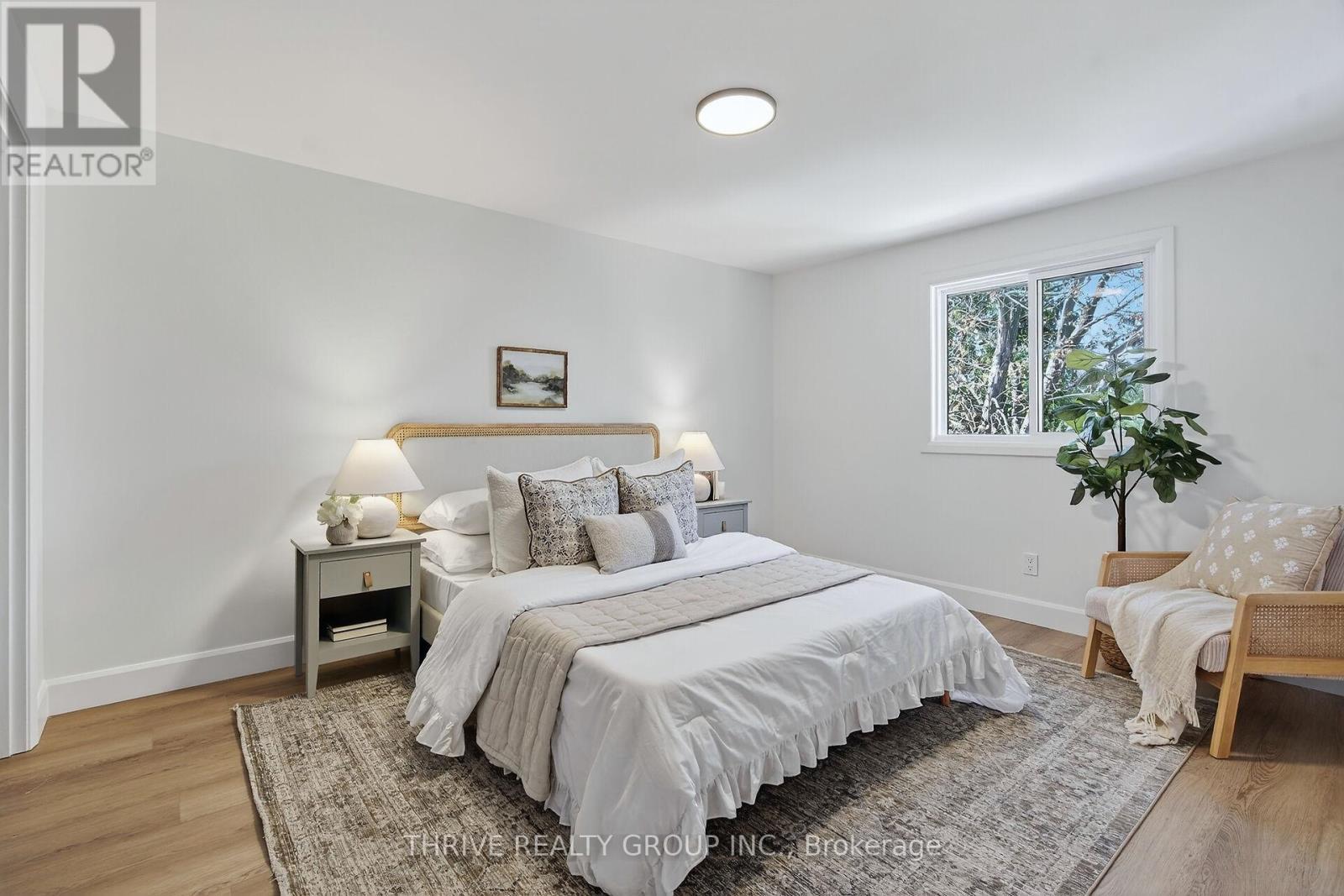 27 - 35 Waterman Avenue, London South (South R), ON - Indoor Photo Showing Bedroom