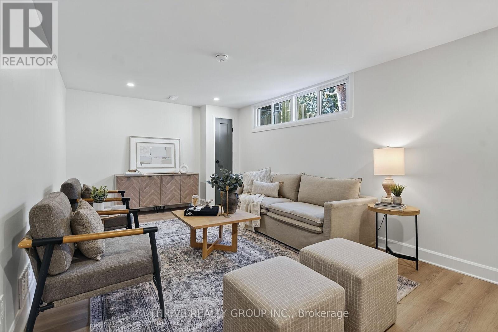 27 - 35 Waterman Avenue, London South (South R), ON - Indoor Photo Showing Living Room