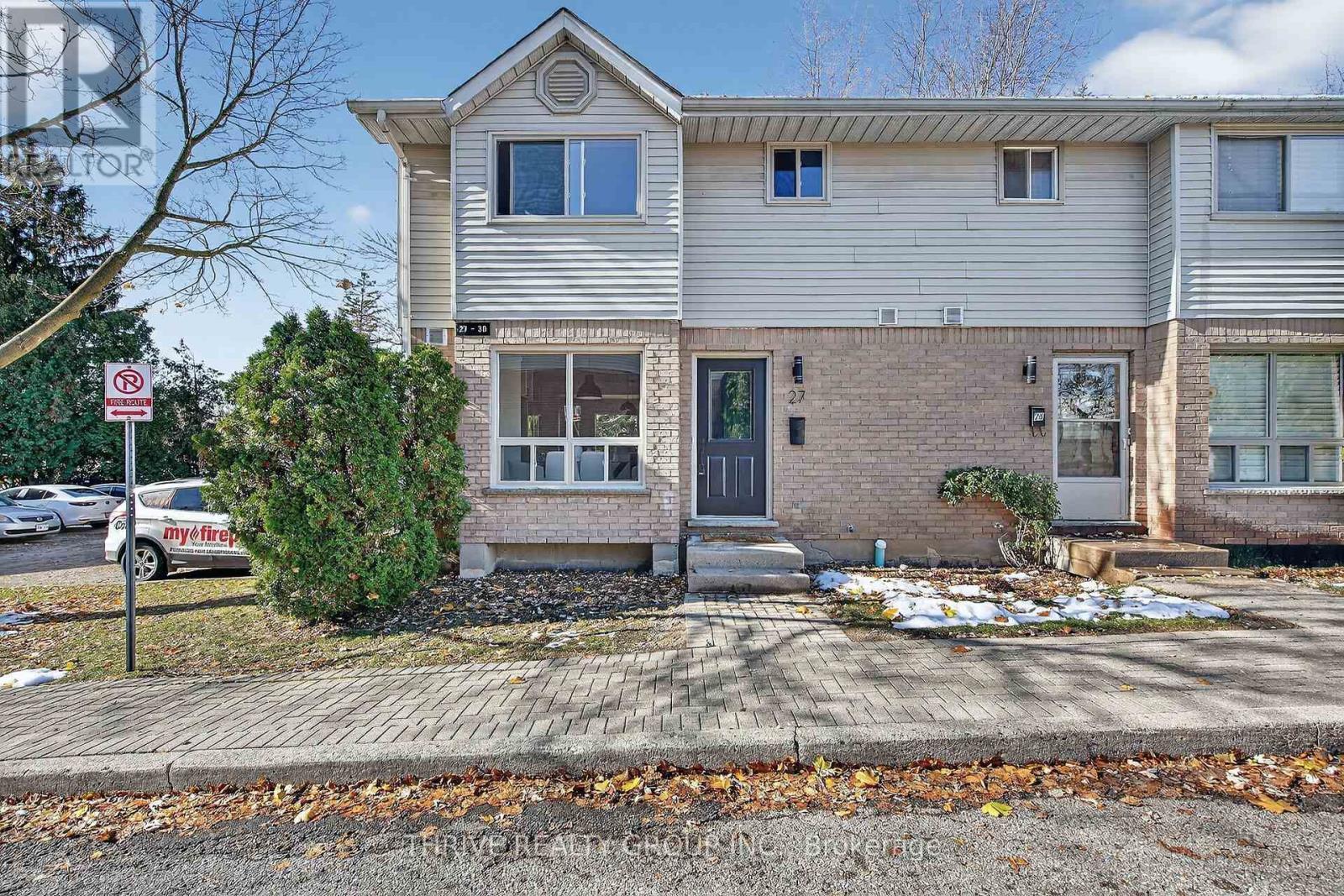 27 - 35 Waterman Avenue, London South (South R), ON - Outdoor With Facade