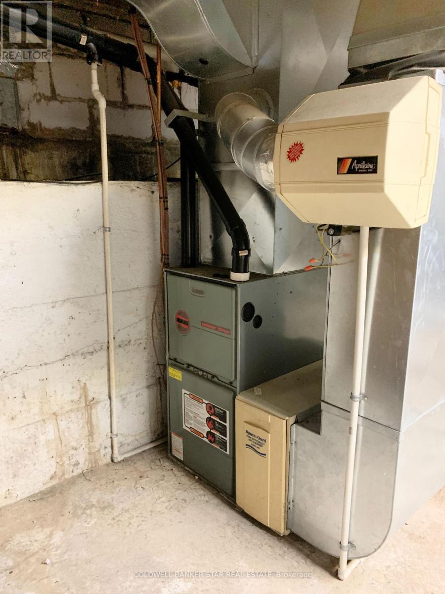 14 Antrim Street, St. Thomas, ON - Indoor Photo Showing Basement