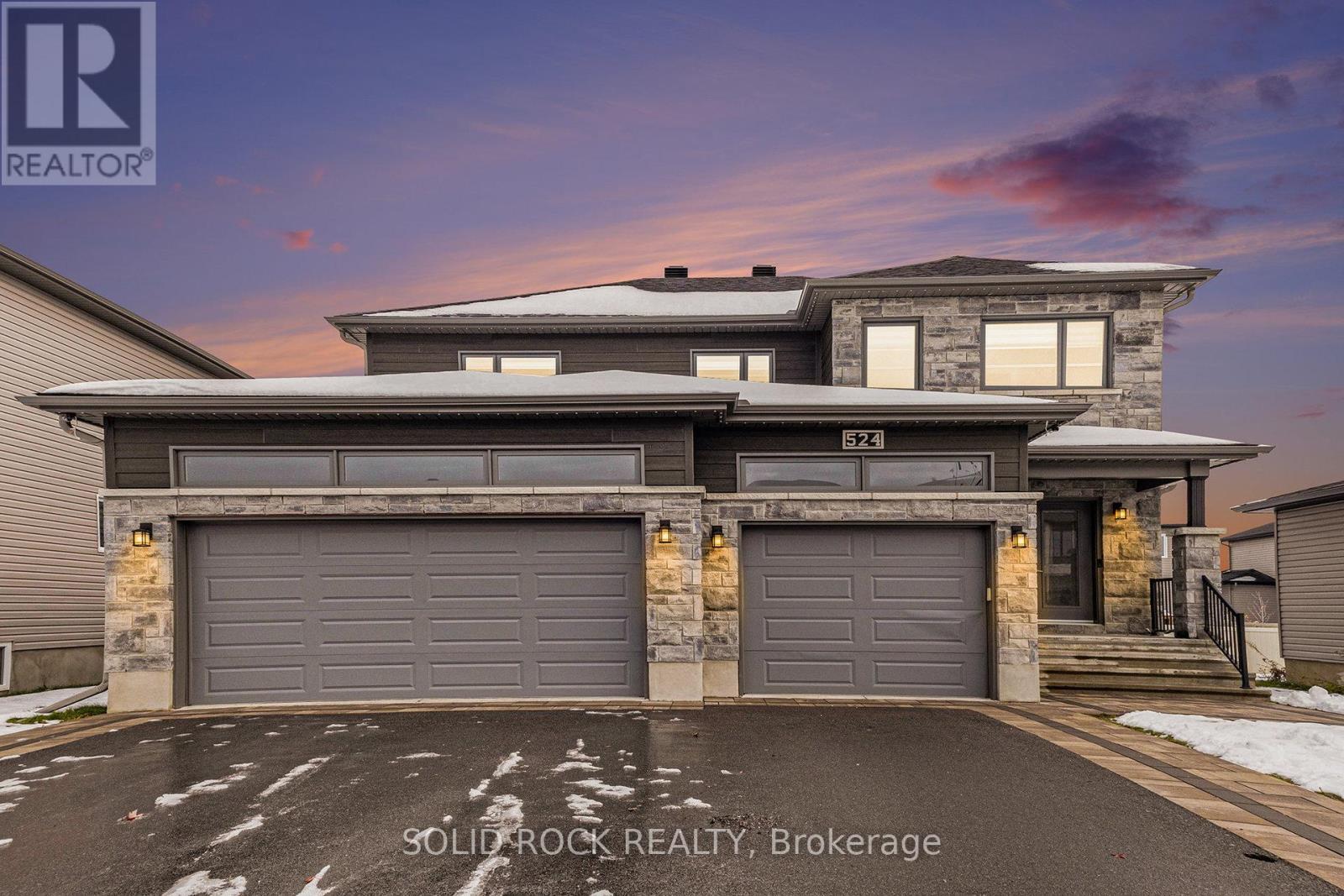 524 Lucent Street, Russell, ON - Outdoor