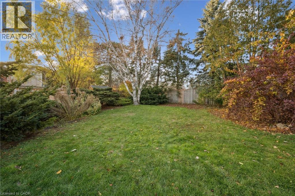 92 Borden Avenue N, Kitchener, ON - Outdoor