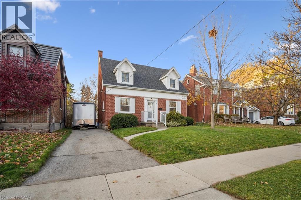 92 Borden Avenue N, Kitchener, ON - Outdoor With Facade