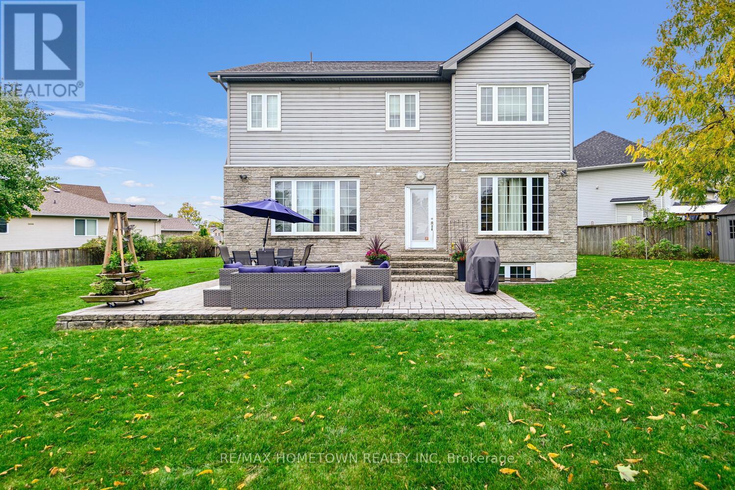 1337 Cuthbertson Avenue, Brockville, ON - Outdoor