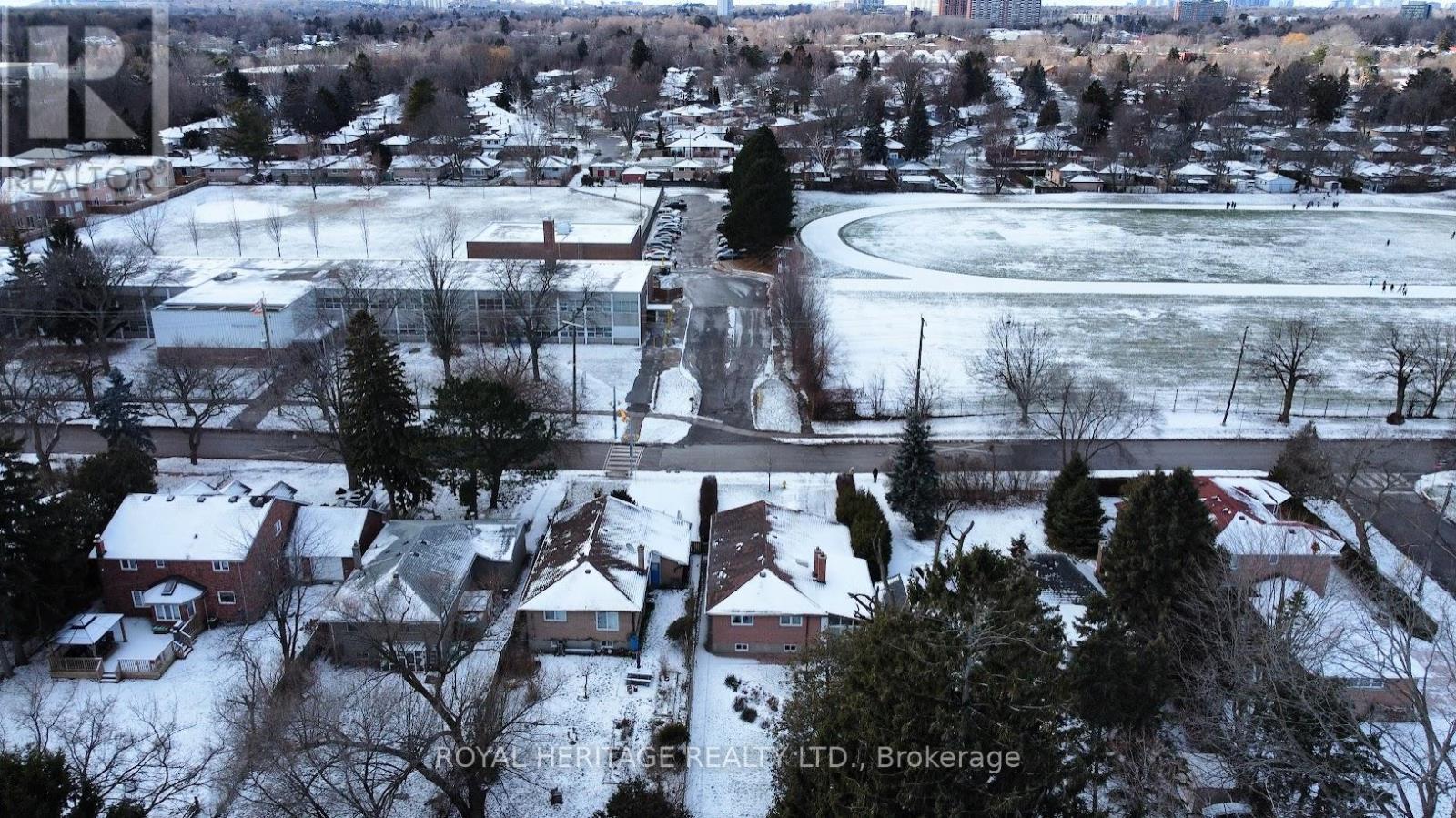 65 Bennett Road, Toronto, ON - Outdoor With View