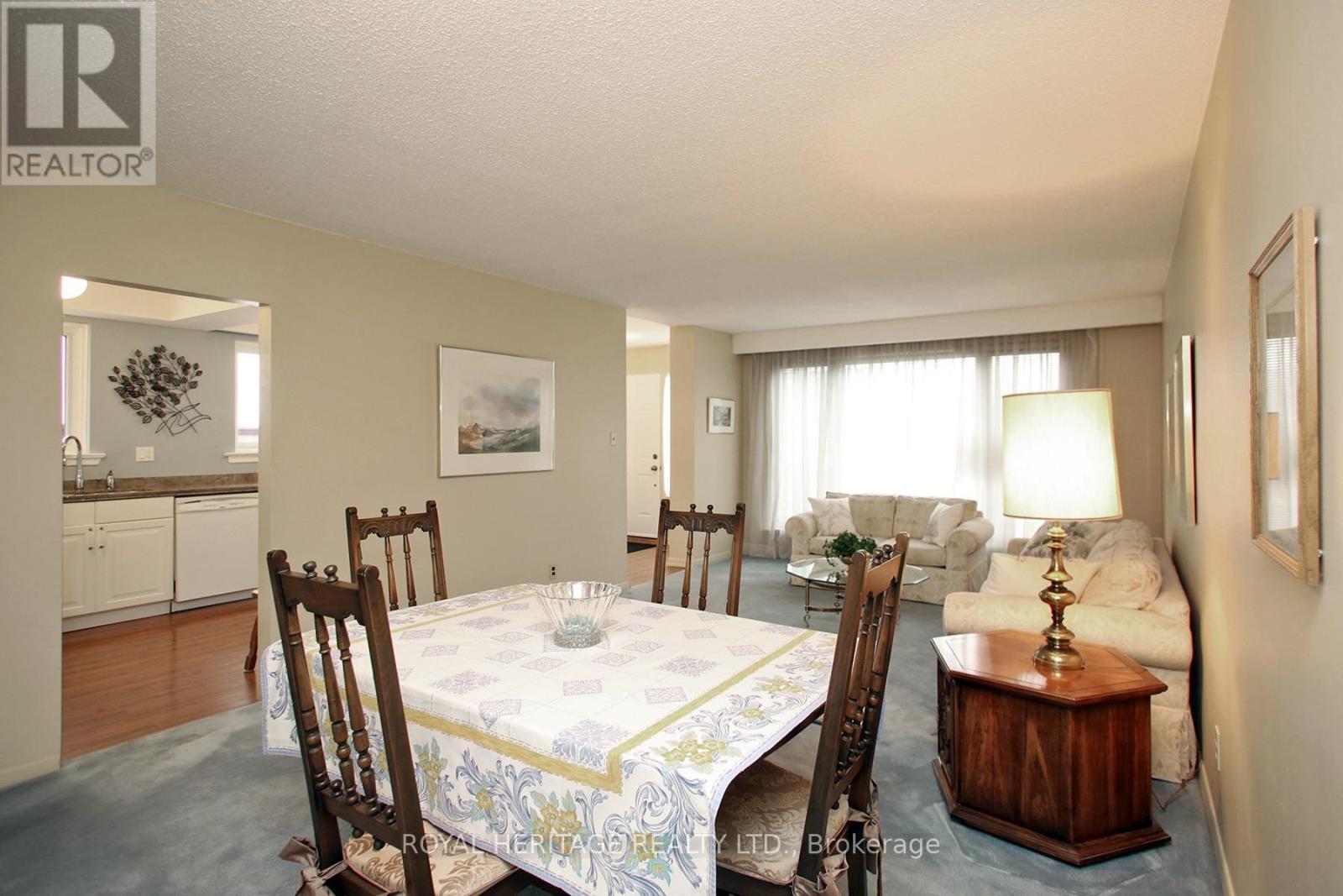 65 Bennett Road, Toronto, ON - Indoor Photo Showing Dining Room