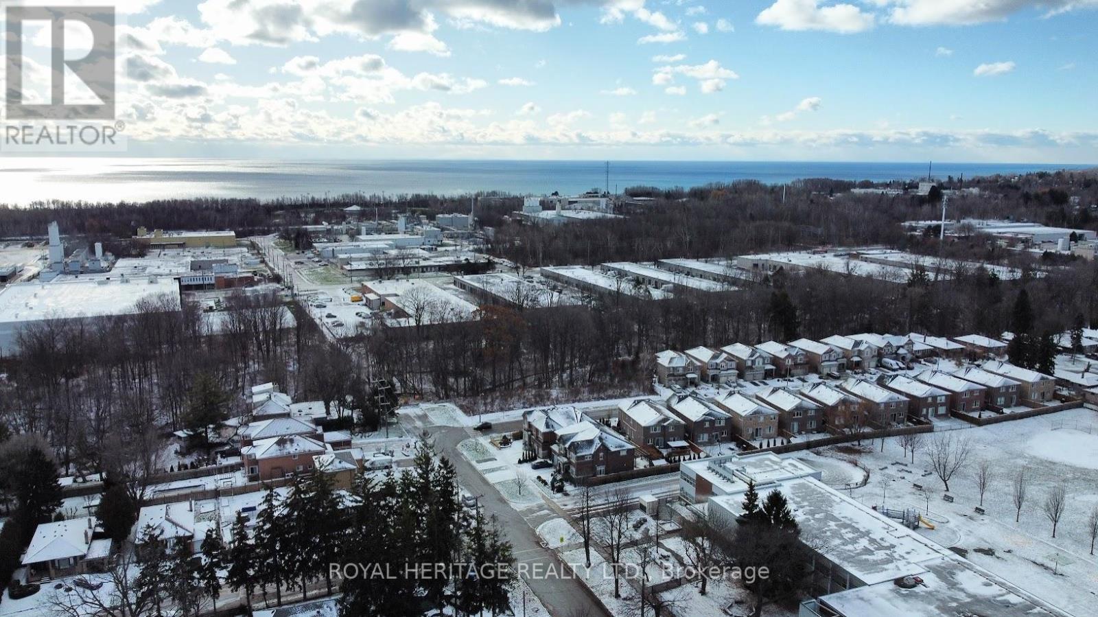 65 Bennett Road, Toronto, ON - Outdoor With View