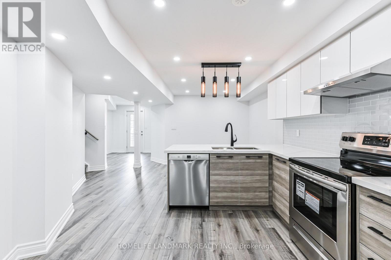 Bsmt - 154 Roy Grove Way, Markham, ON - Indoor Photo Showing Kitchen With Stainless Steel Kitchen With Double Sink With Upgraded Kitchen