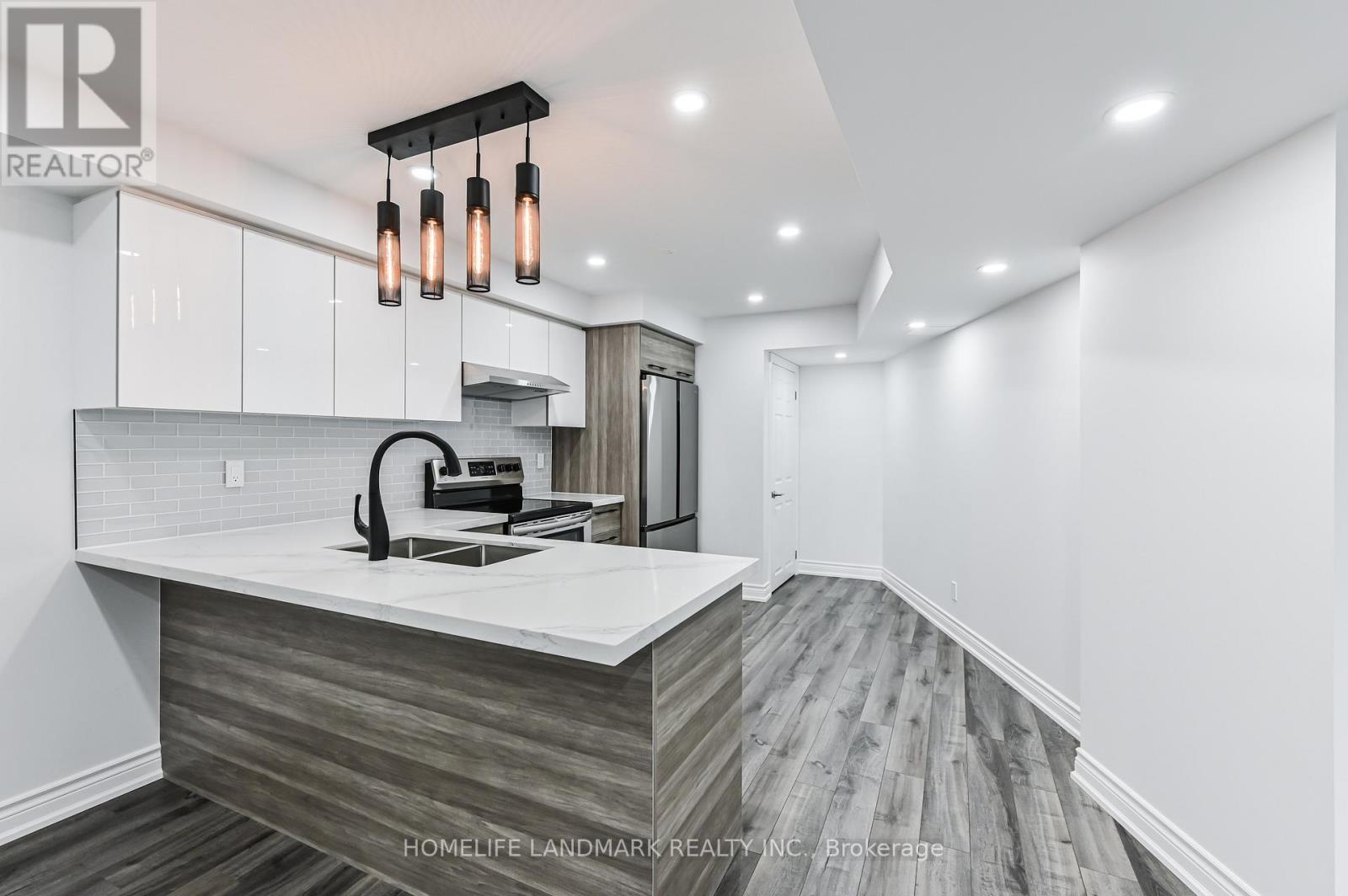 Bsmt - 154 Roy Grove Way, Markham, ON - Indoor Photo Showing Kitchen With Double Sink With Upgraded Kitchen