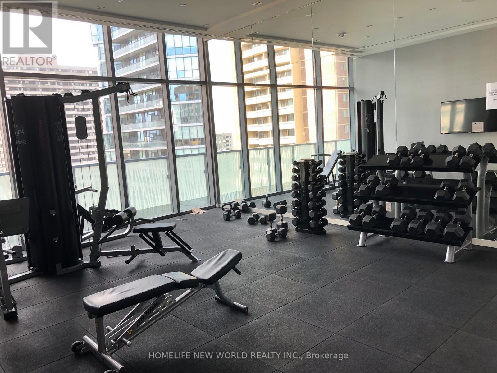 905 - 50 Charles Street E, Toronto, ON - Indoor Photo Showing Gym Room