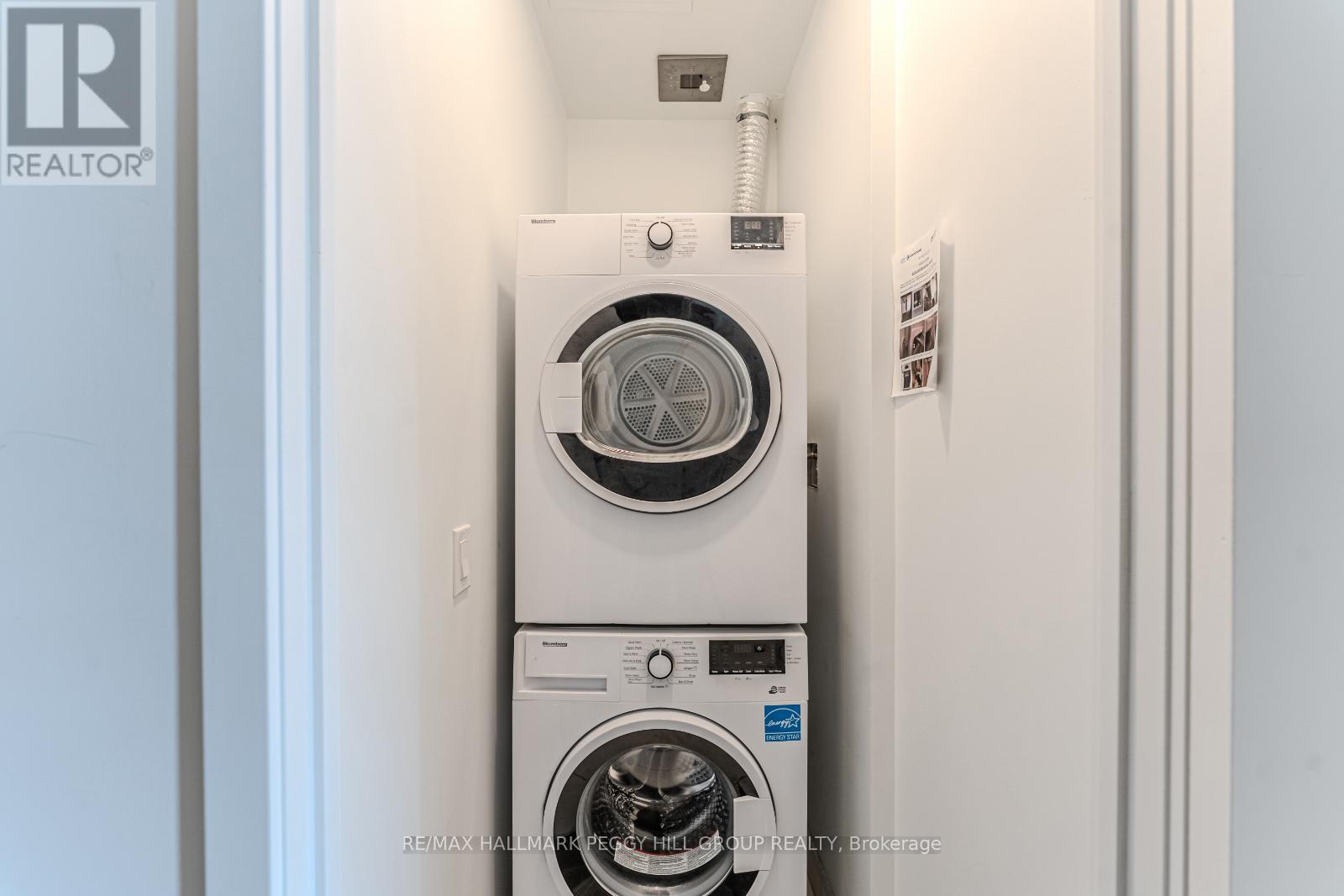 Ph05 - 5 Buttermill Avenue, Vaughan, ON - Indoor Photo Showing Laundry Room