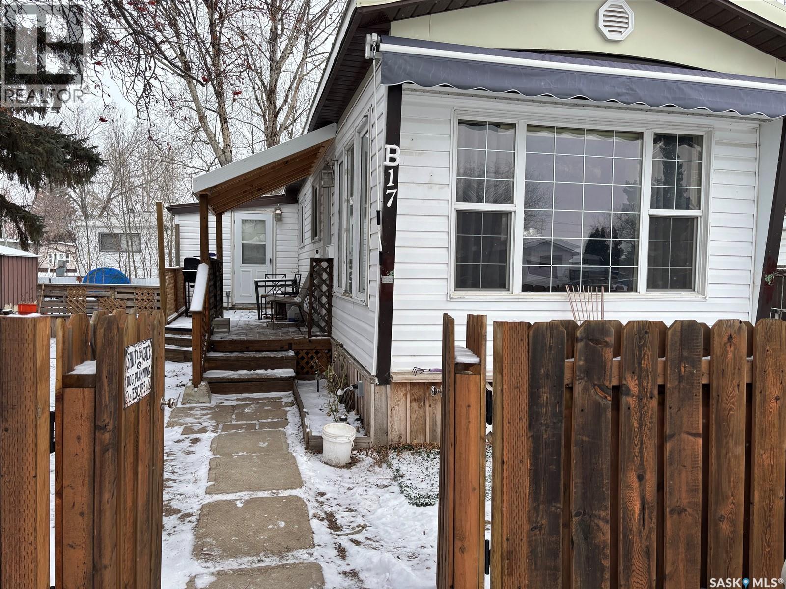 B17 1455 9Th Avenue Ne, Moose Jaw, SK