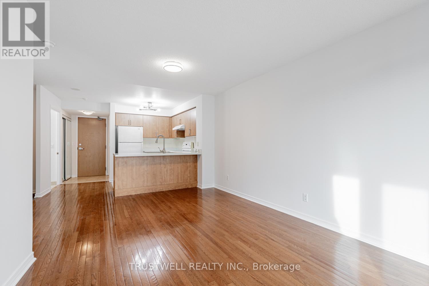 1803 - 503 Beecroft Road, Toronto, ON - Indoor