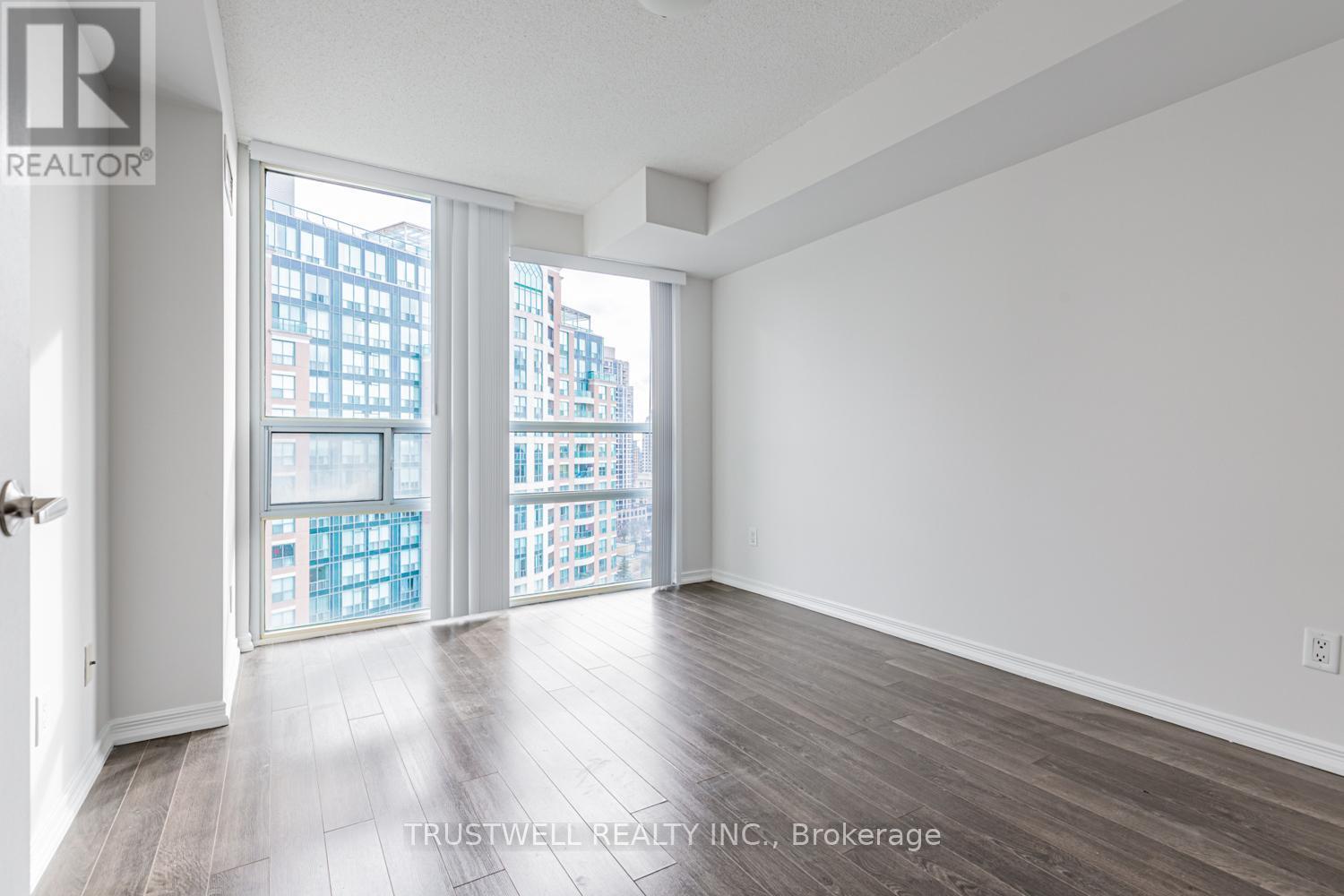 1803 - 503 Beecroft Road, Toronto, ON - Indoor Photo Showing Other Room