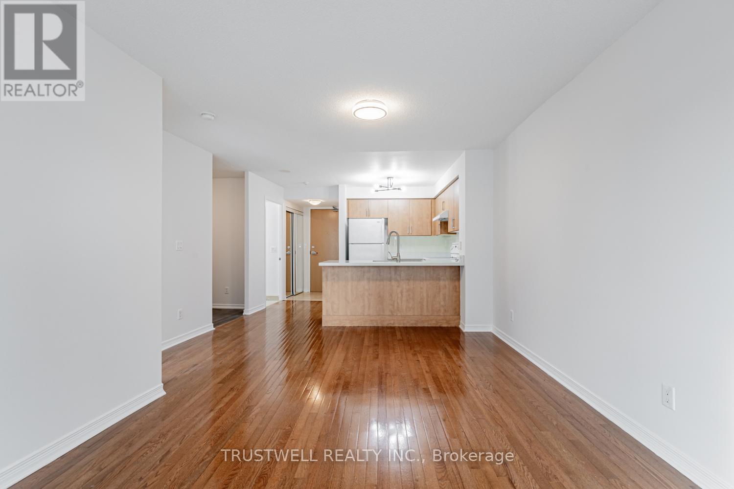 1803 - 503 Beecroft Road, Toronto, ON - Indoor