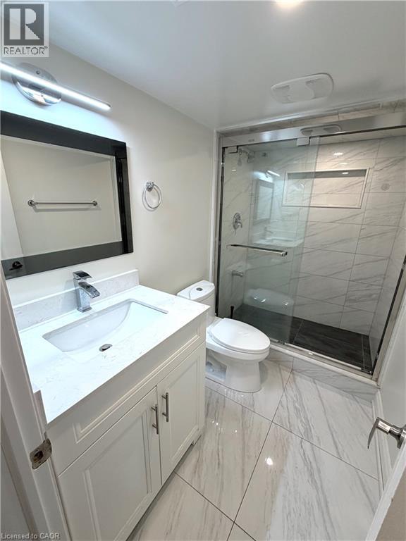 16 Lady Evelyn Crescent Unit# Lower, Brampton, ON - Indoor Photo Showing Bathroom