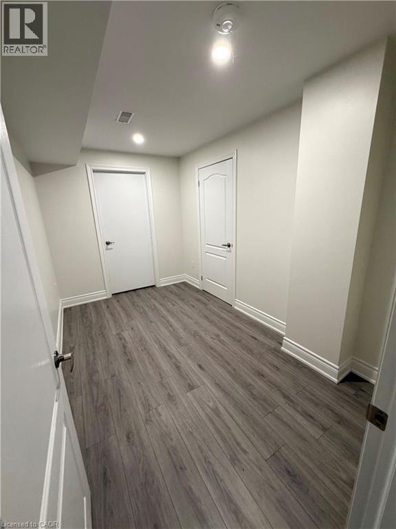 16 Lady Evelyn Crescent Unit# Lower, Brampton, ON - Indoor Photo Showing Other Room