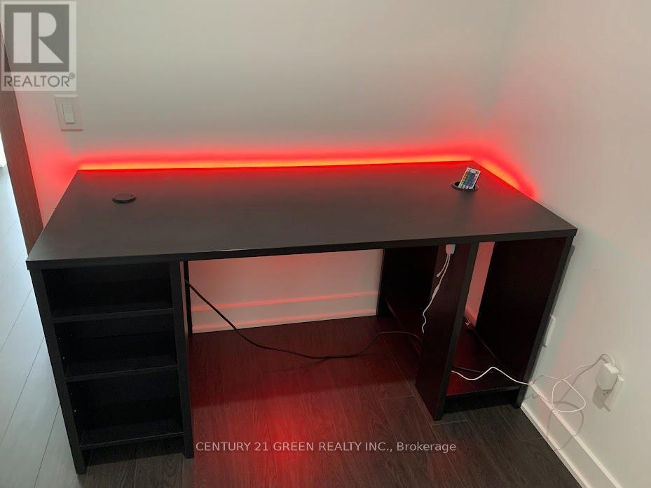 3710 - 19 Bathurst Street, Toronto, ON - Photo Showing Other Room