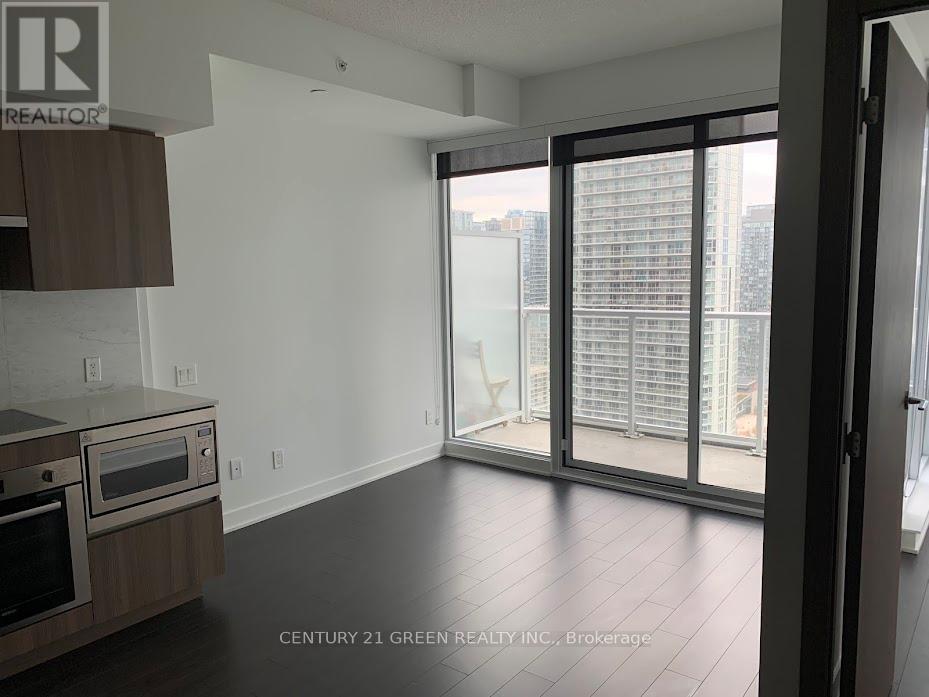 3710 - 19 Bathurst Street, Toronto, ON - Indoor
