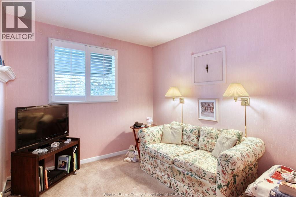 3398 Pineview, Windsor, ON - Indoor